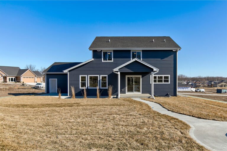 01-IMG_0001_0006_45-IMG_0206_7_8