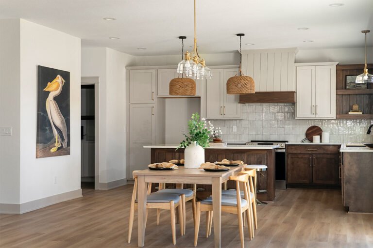 01-IMG_0001_0021_30-IMG_0155